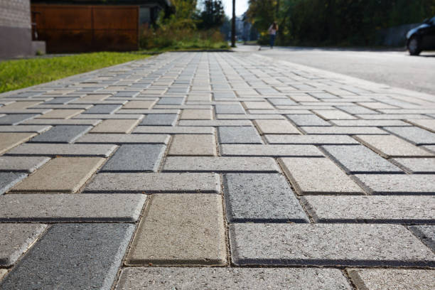 Best Driveway Paving Contractor  in Huntley, IL