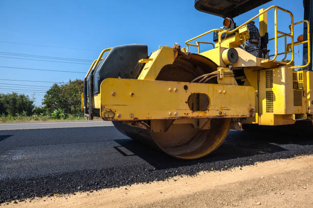 Best Professional Driveway Pavers  in Huntley, IL